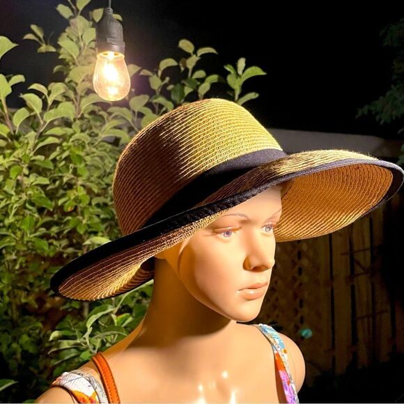 Talbots straw hat - Picture 1 of 6